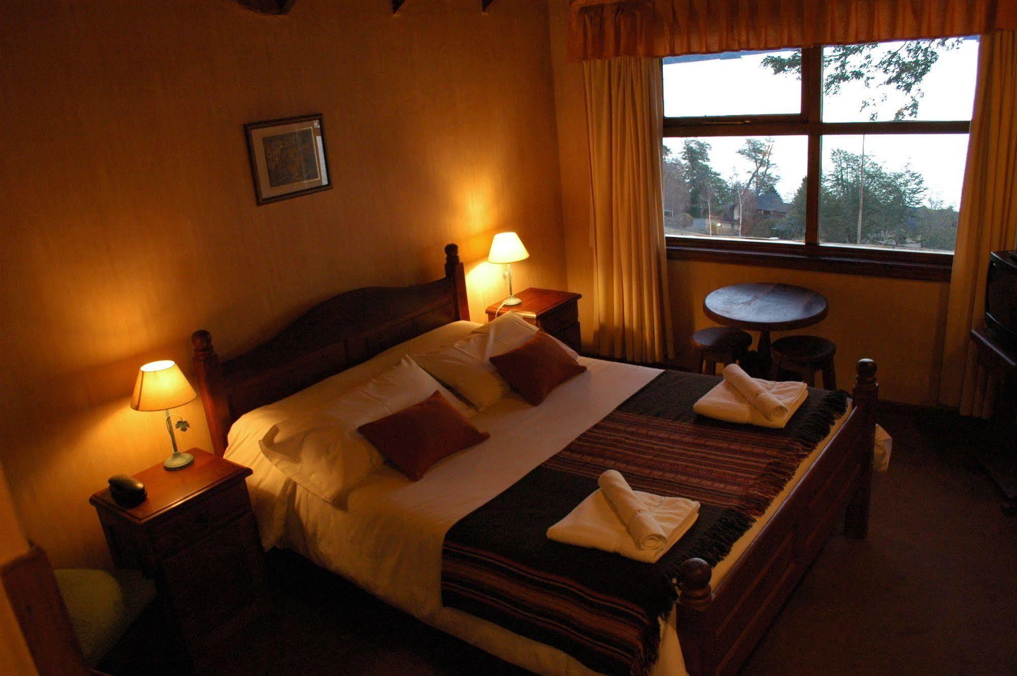 Hosteria Belvedere Villa La Angostura Extérieur photo